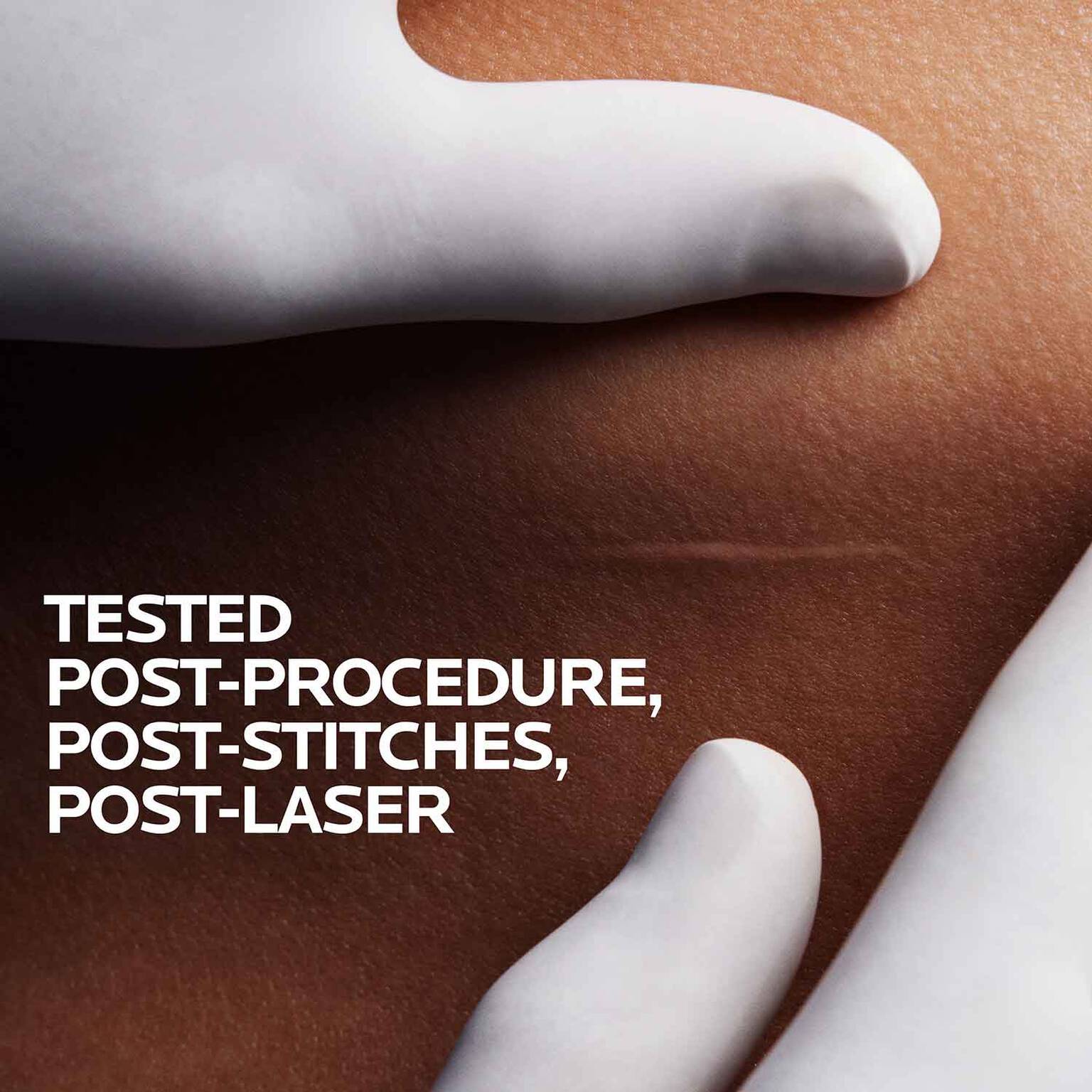 cicaplast-gel-b5-skin-protectant-d5 06-cicaplast-gel-model-1500x1500.jpg