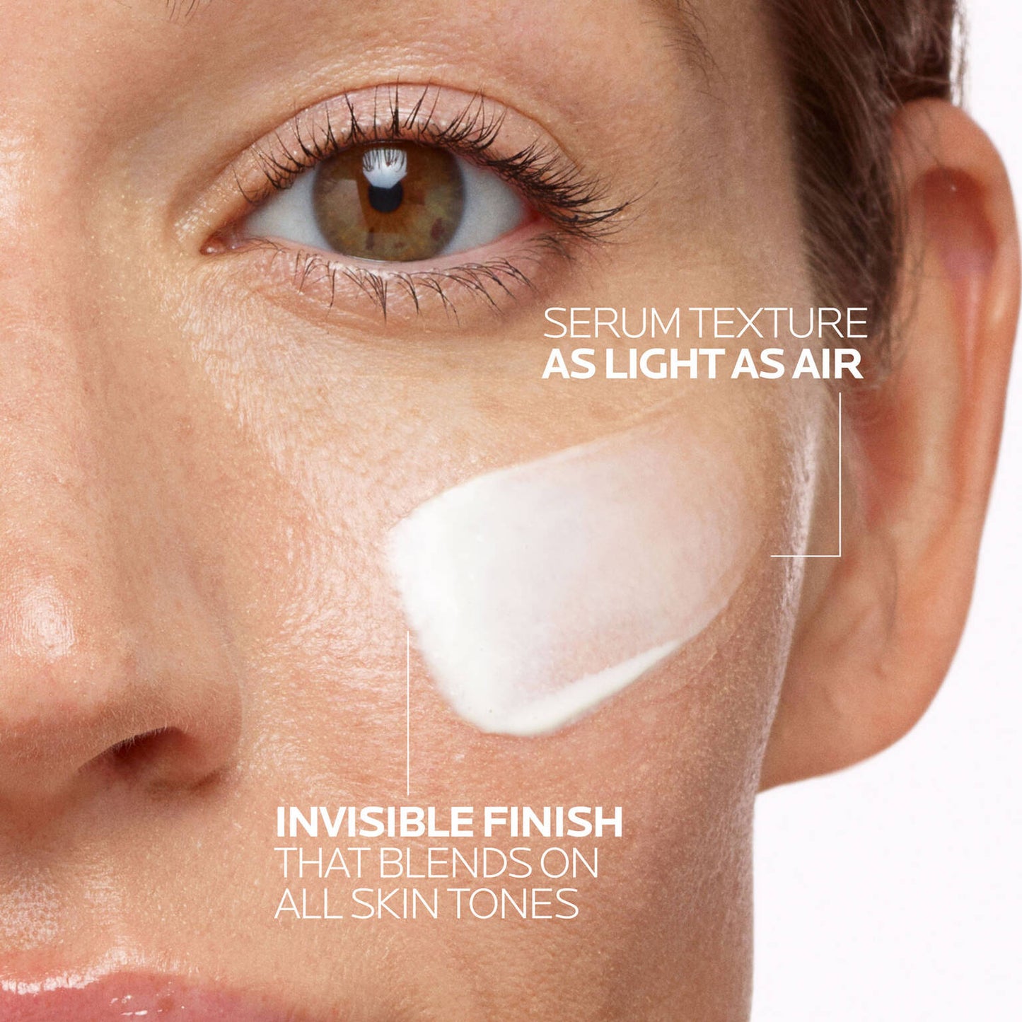 anthelios-uvairtm-spf-50-serum-sunscreen-n3 07-UVAIR_face-texture-1500x1500.jpg
